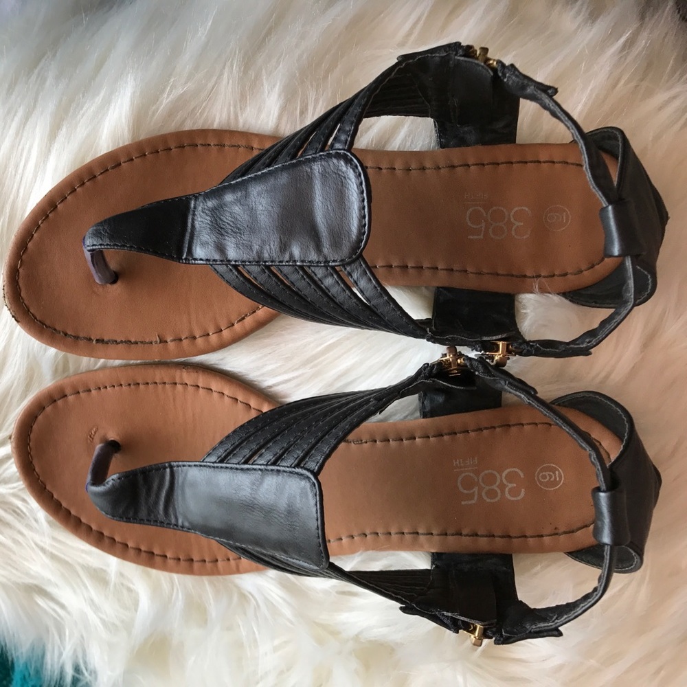Black Sandals