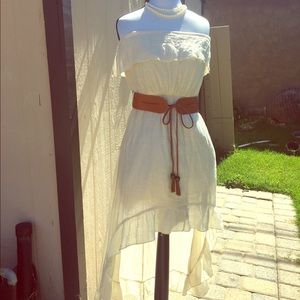 Señorita dress with brown belt