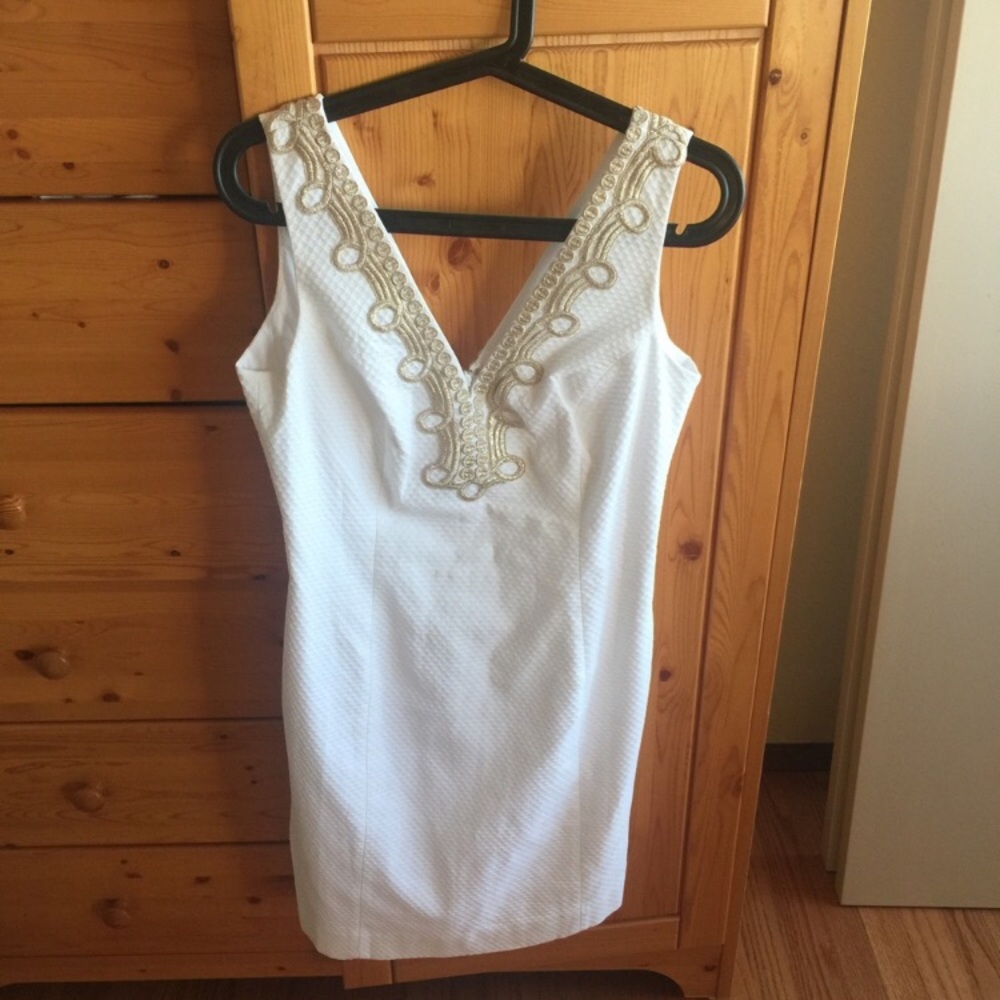 Bentley White Lilly Pulitzer Shift Dress size 6