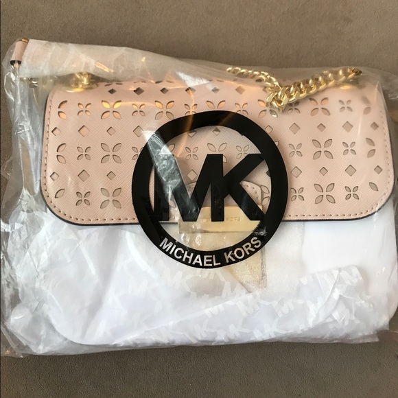 🔥Final SALE🔥Michael Kors Soft Pink Chain Bag - Picture 2 of 7