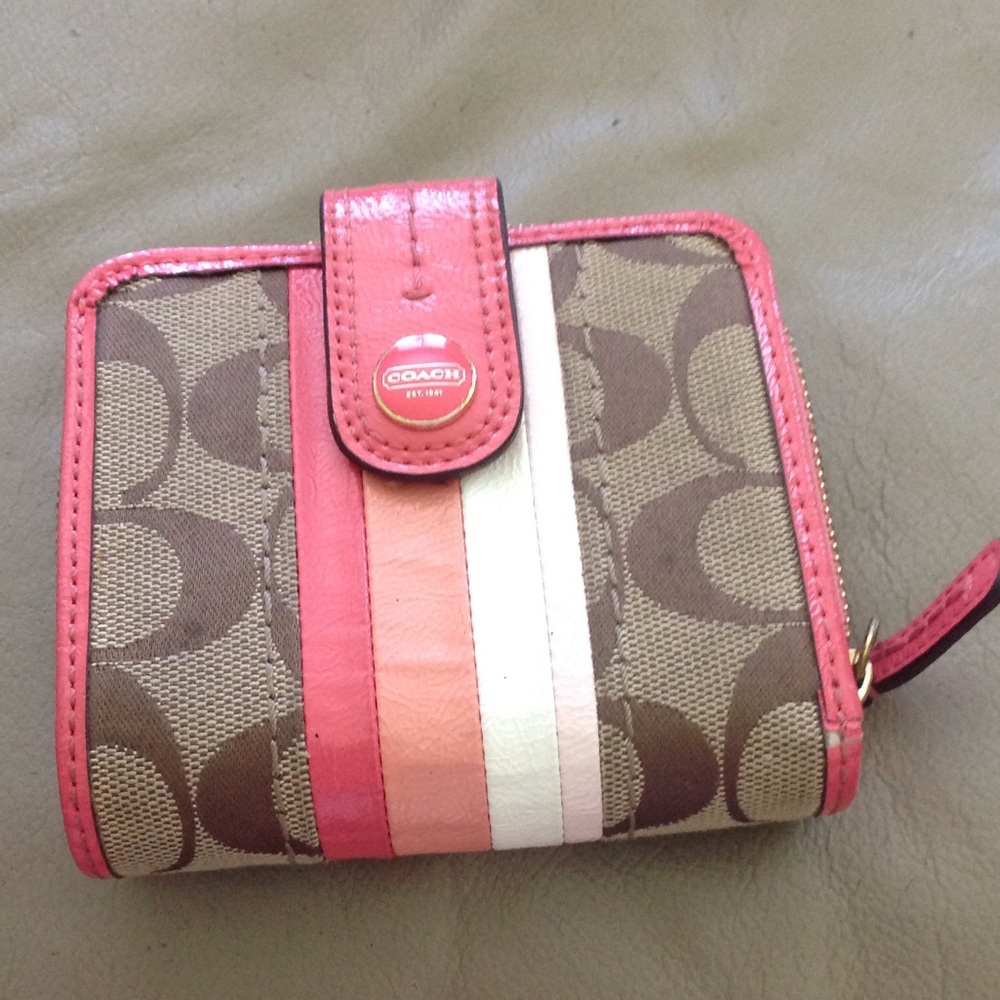 Coach Billfold Lowest Price unless Bundled!