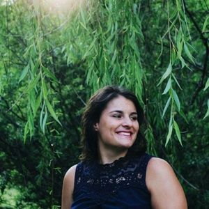 Meet your Posher, Alexis