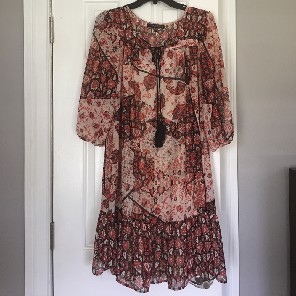 Ladies sheer tunic style top size 8