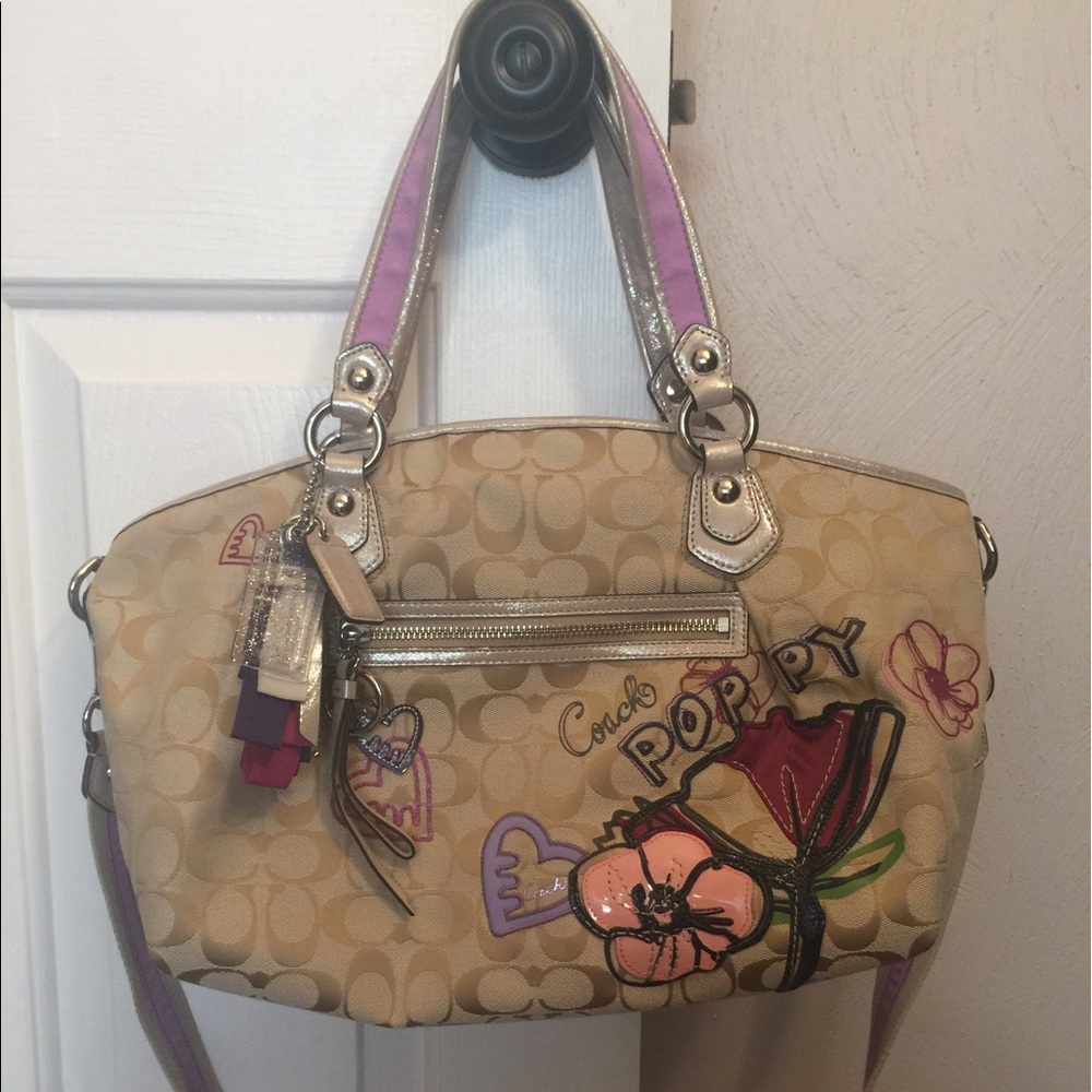 Gorgeous Coach Poppy Petal Rocker Purse