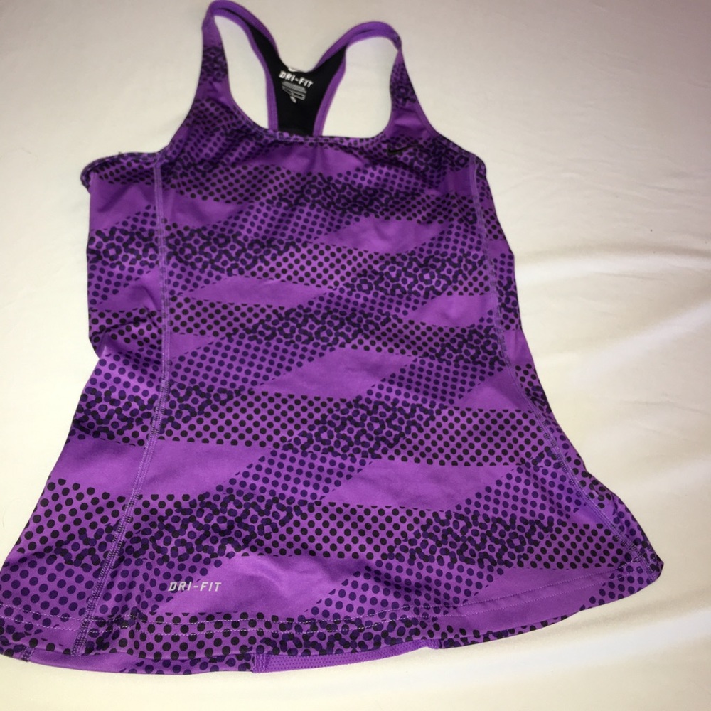 nike workout tank