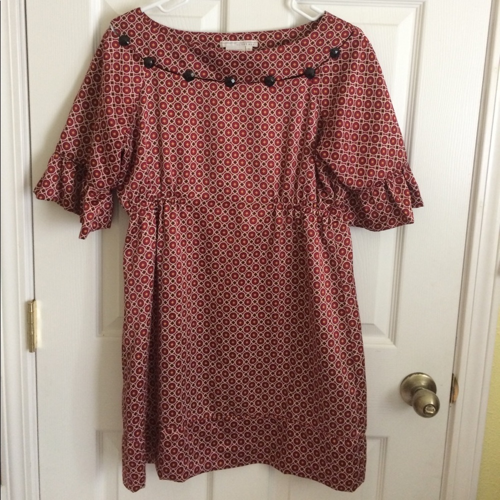 Cute satin patterned babydoll dress