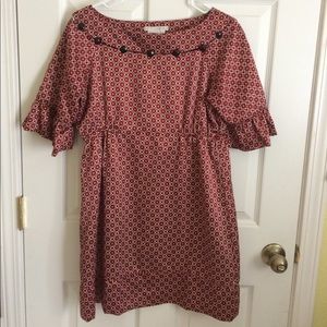 Cute satin patterned babydoll dress