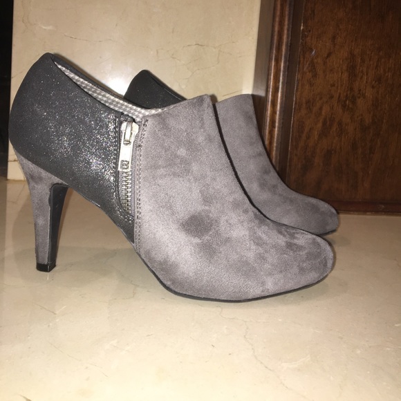 Color block heels - Picture 2 of 6