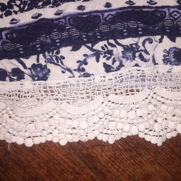 Aztec Pattern Tank - Picture 4 of 5