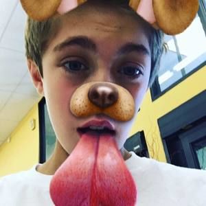 Meet your Posher, Chris