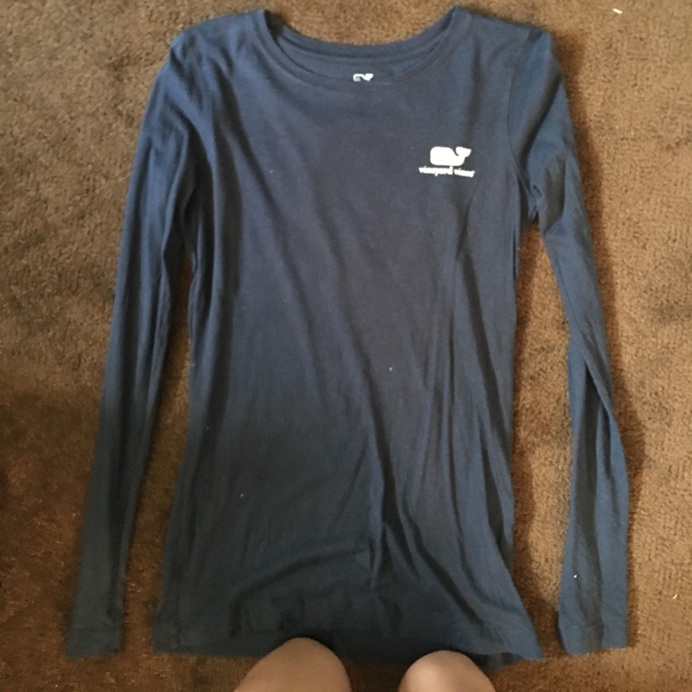 Vineyard vines dark blue pink whale