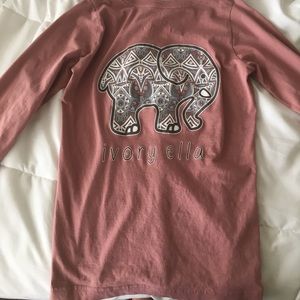 Long sleeve t-shirt