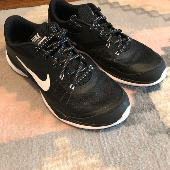 Nike Shoes - Women's NIKE shoes
