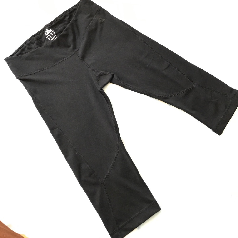 Adidas Workout Capris Leggings EXTRA Stretchy