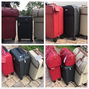 Micheal Kors Travel Travel Sets