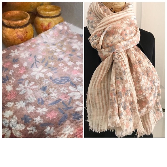 Floral Summer Scarf🌸🌿 - Picture 4 of 5