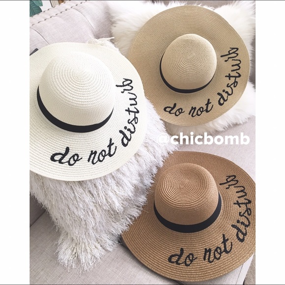 Statement beach wide brim hat - Picture 2 of 3