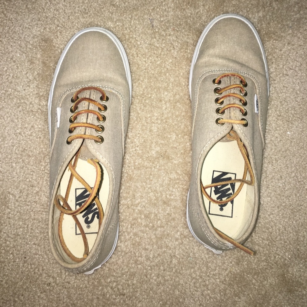 tan vans