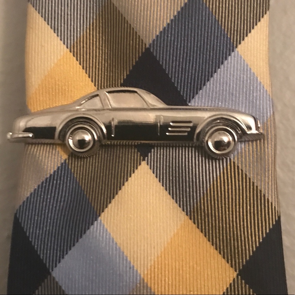 Vintage Car Tie Clip or Bar