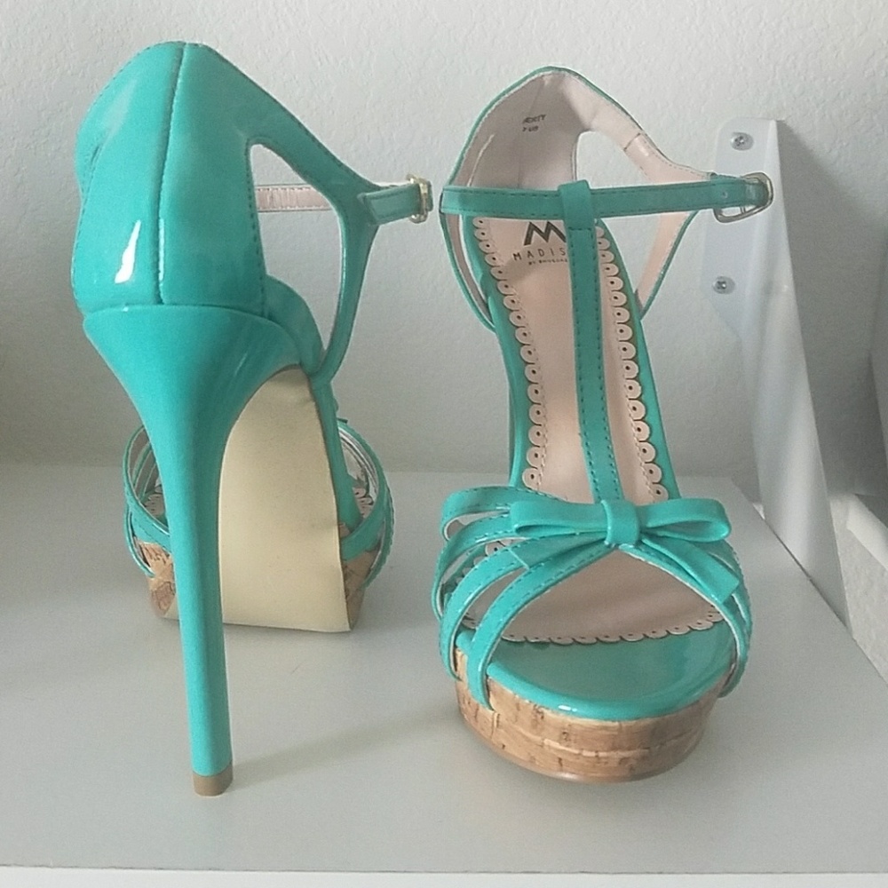 Brand New shoedazzle heels mint green 😍