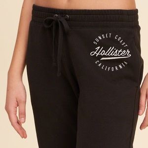 Hollister Women's Logo Graphics Banded Sweatpants