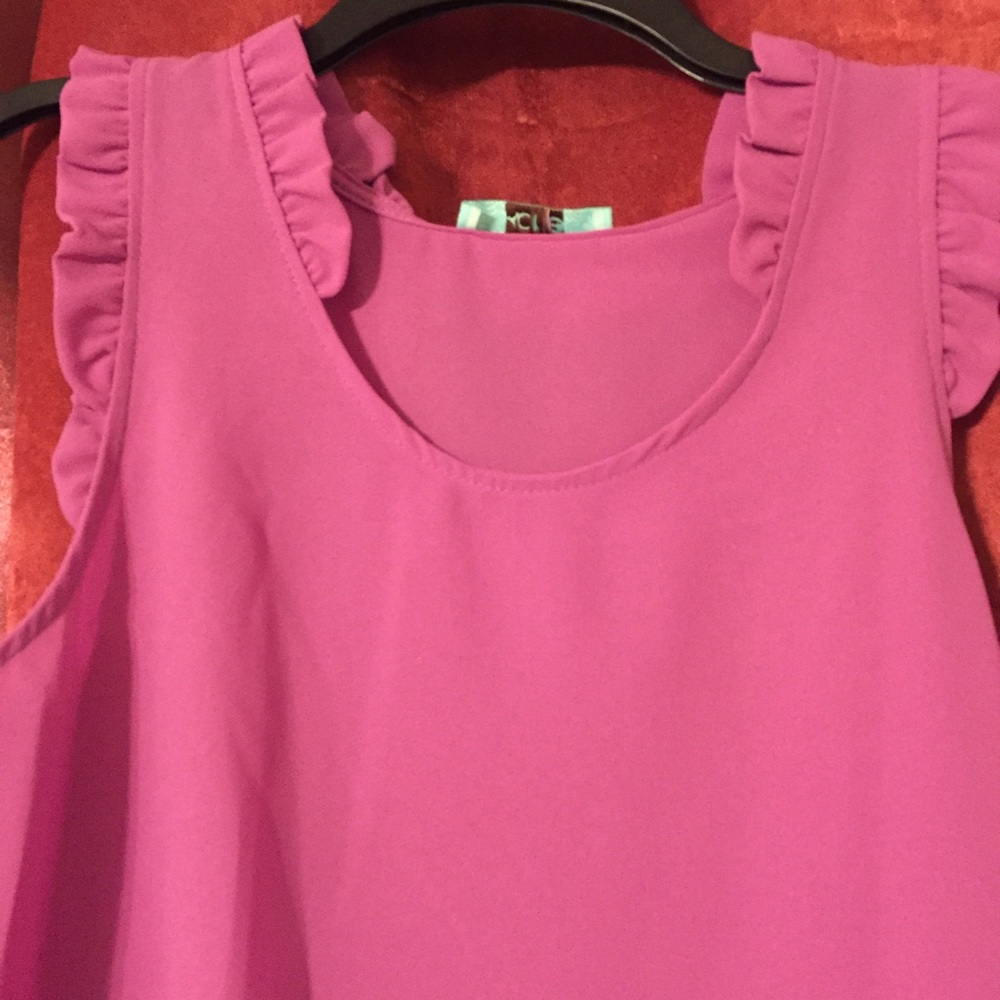 Pink top - Picture 2 of 2
