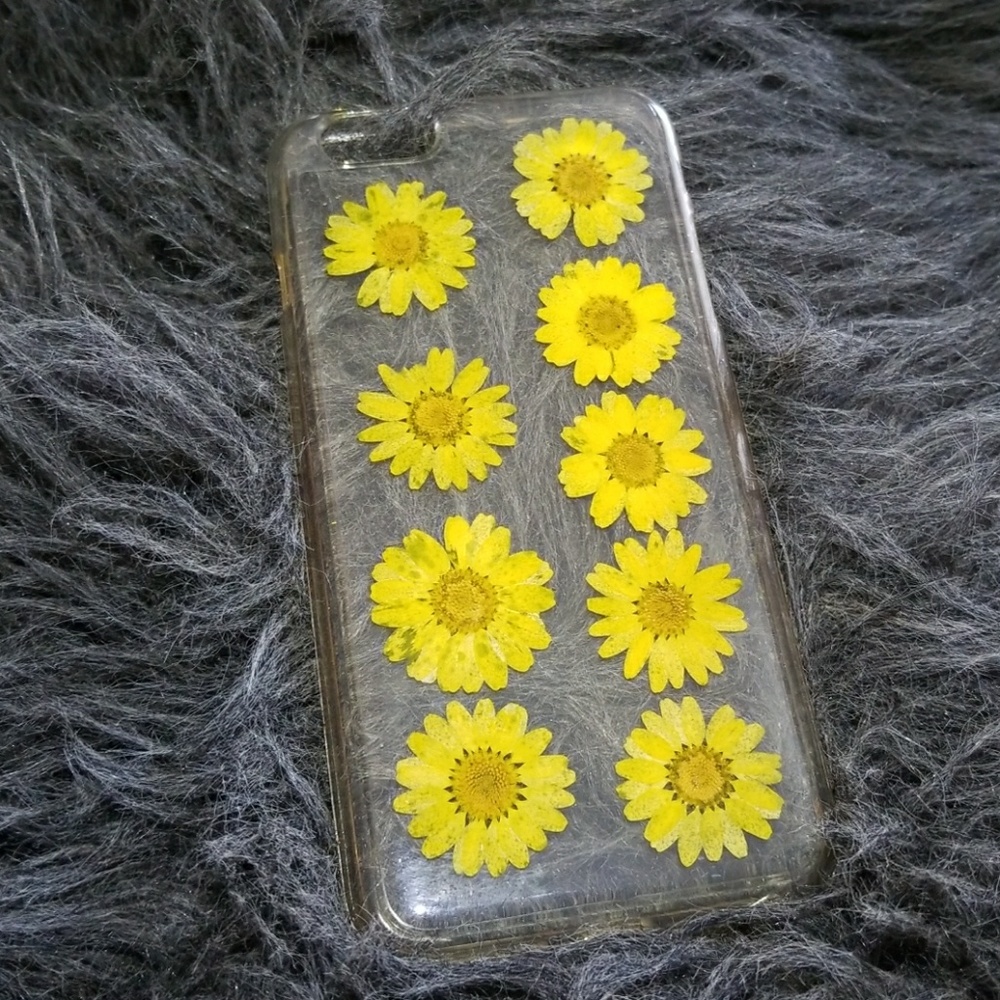 IPhone 6s plus flower case