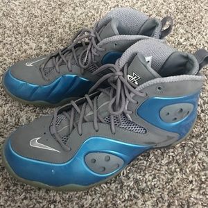 Basketball shoes