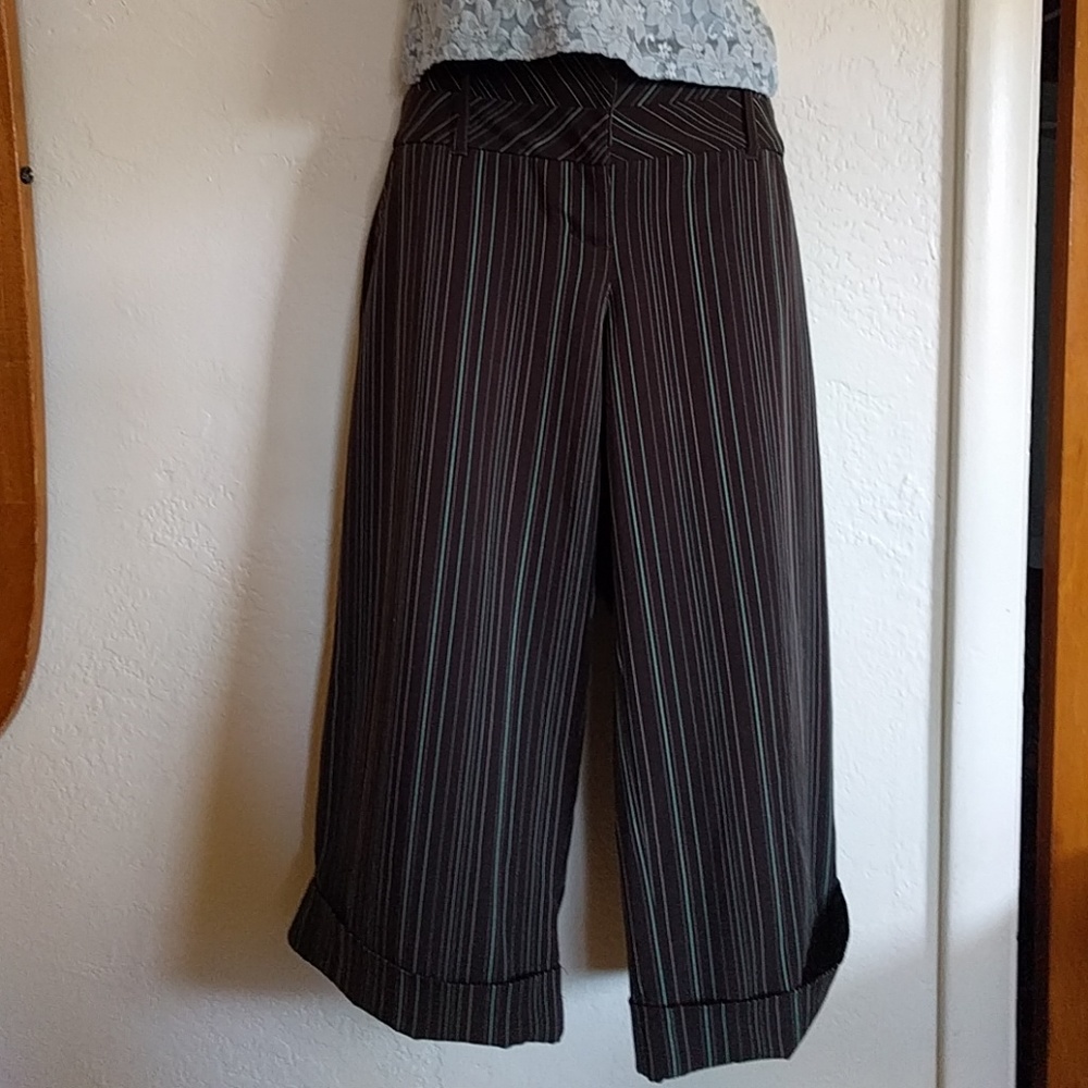 OXOXO Signature Capri's