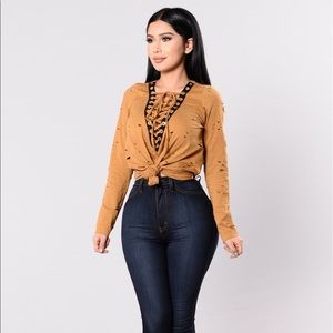 ✨Fashion Nova Top✨