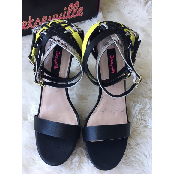 Betseyville Daia platforms - Picture 3 of 7