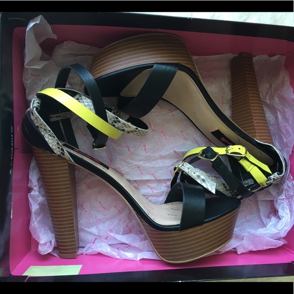 Betseyville Daia platforms - Picture 6 of 7