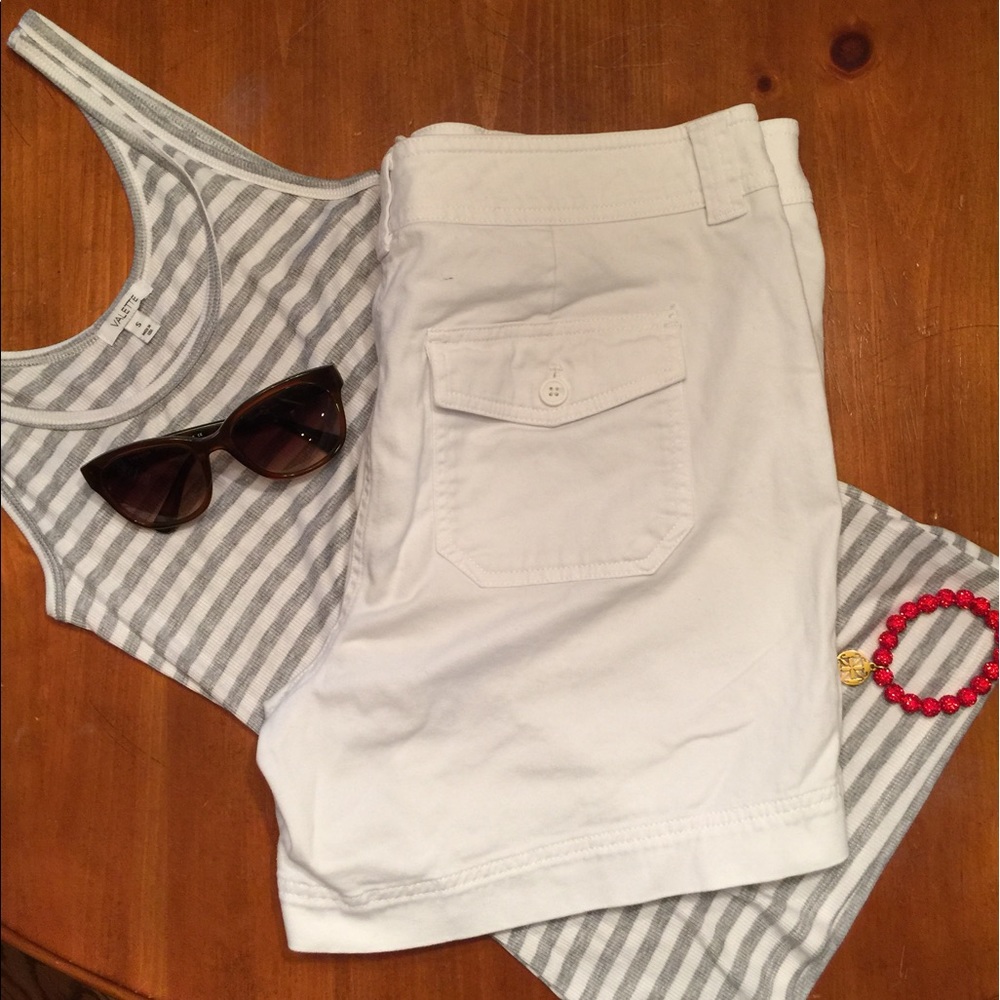 White Jones of New York Shorts