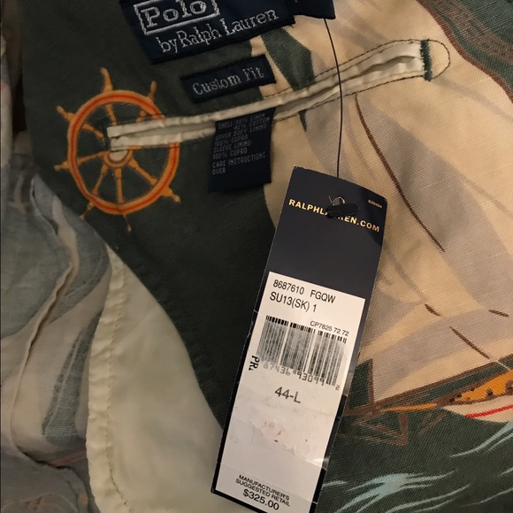 Polo Button Up - Picture 4 of 4