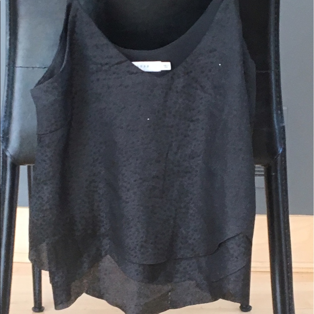Layered tank