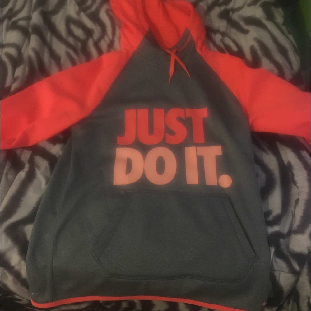 Nike women's Hoodie NEW