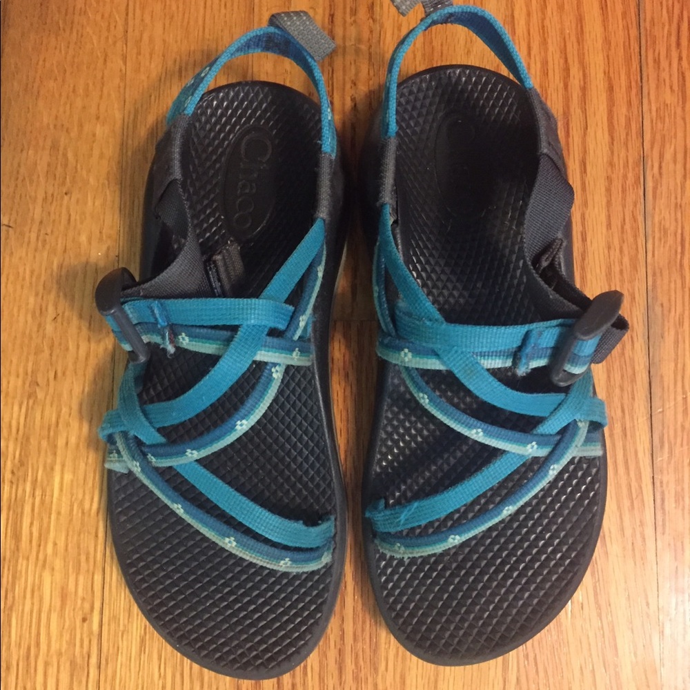 Turquoise Flower Chacos!