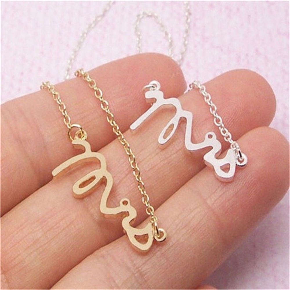 Mrs Dainty Pendant Necklace Gold Color - Picture 3 of 5