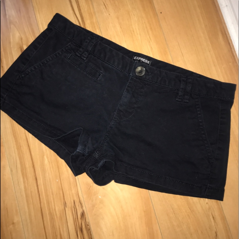 Express Black Pocketed Shorts, Size 4