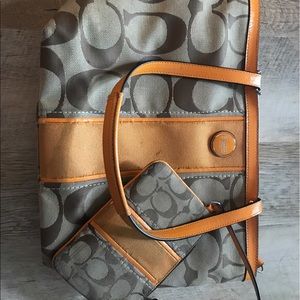 Used Coach Purse With Matching Wristlet
