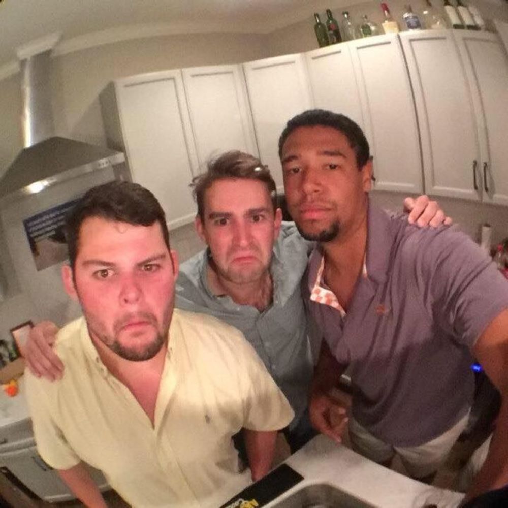 Meet your Posher, Hunter