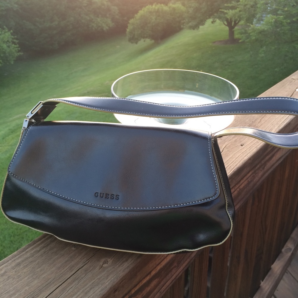 Black Guess Shoulder Bag