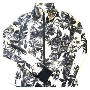 Lululemon jacket rare
