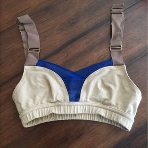VPL Upcycle Sports Bra