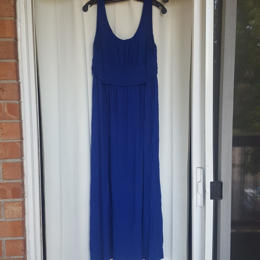 Long blue maxi dress