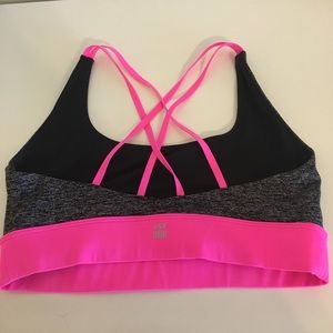 Victoria Secret Criss Cross Sports Bra
