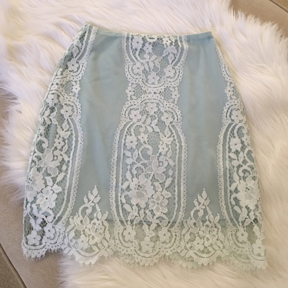 SOLD For Love and Lemons Luna Skirt 💛 - Picture 2 of 4