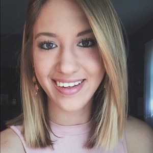 Meet your Posher, Kim