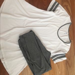 LuLaRoe perfect tee and TC leggings