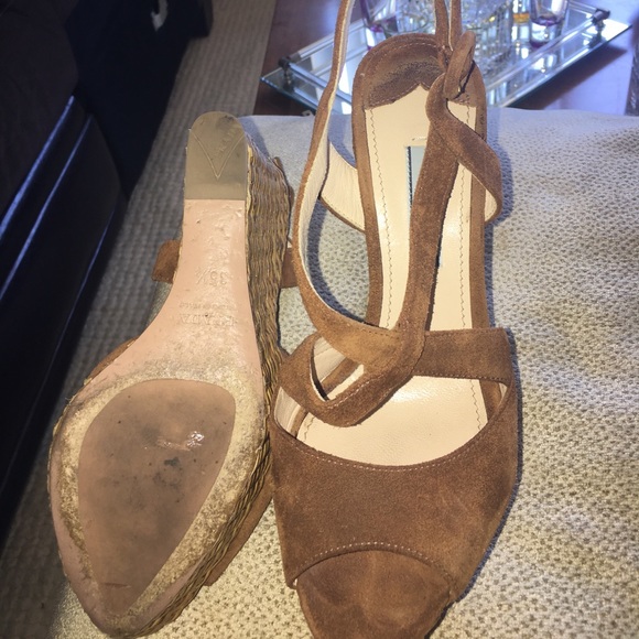 Prada. - Picture 4 of 4